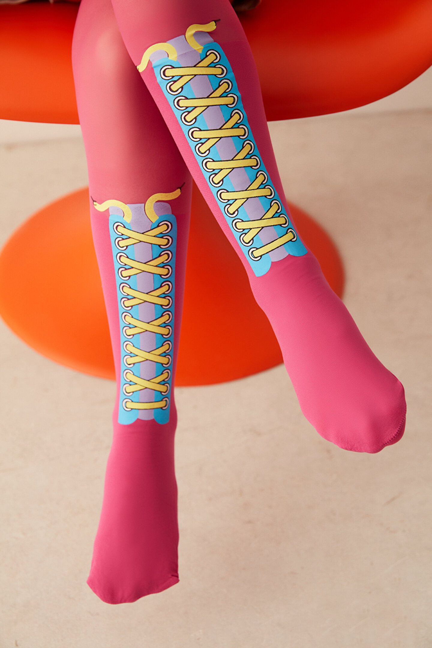Fuşya Kız Çocuk Bağcık Desenli Külotlu Çorap - 1