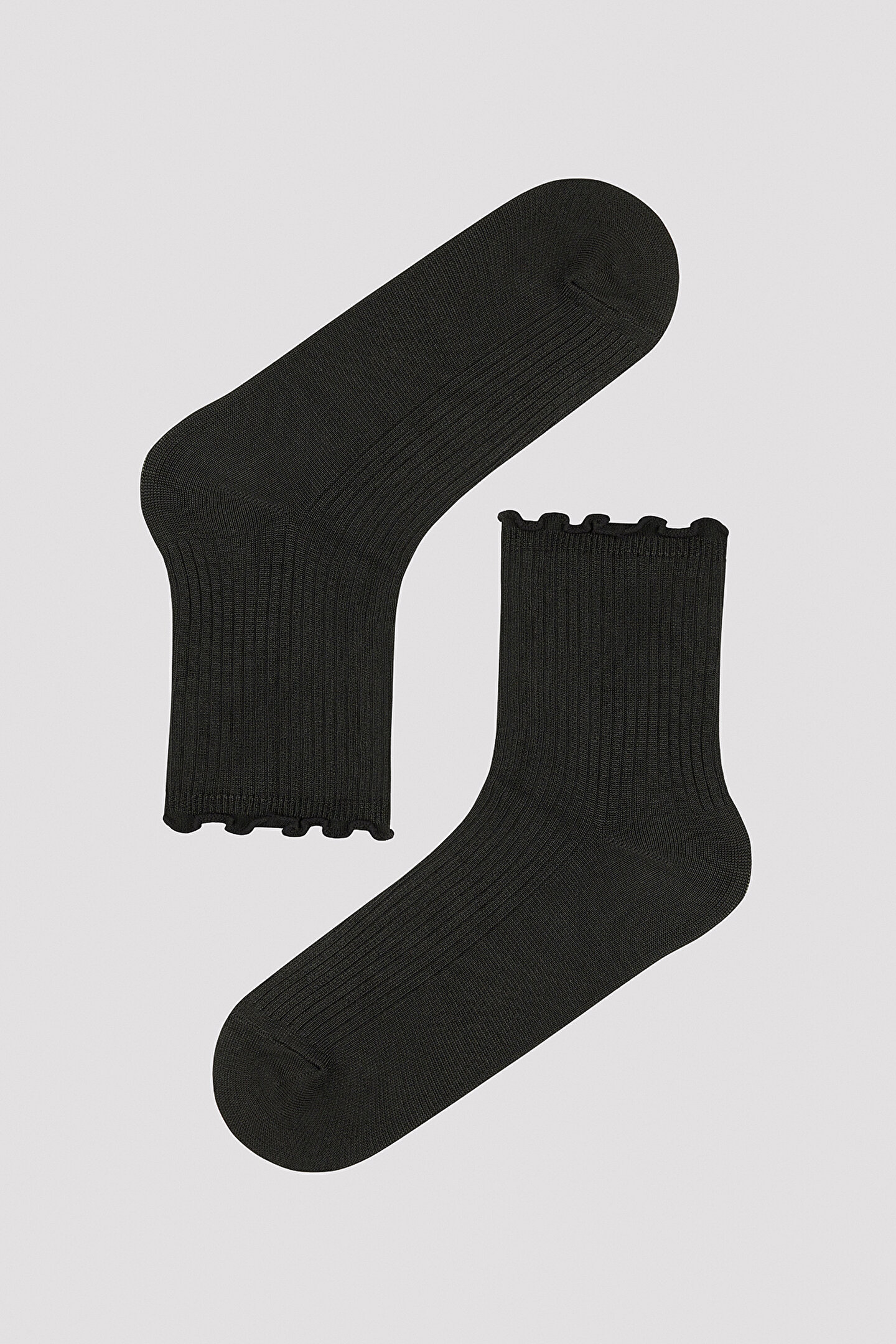 Ribed Fırfır Siyah Soket Çorap - 1