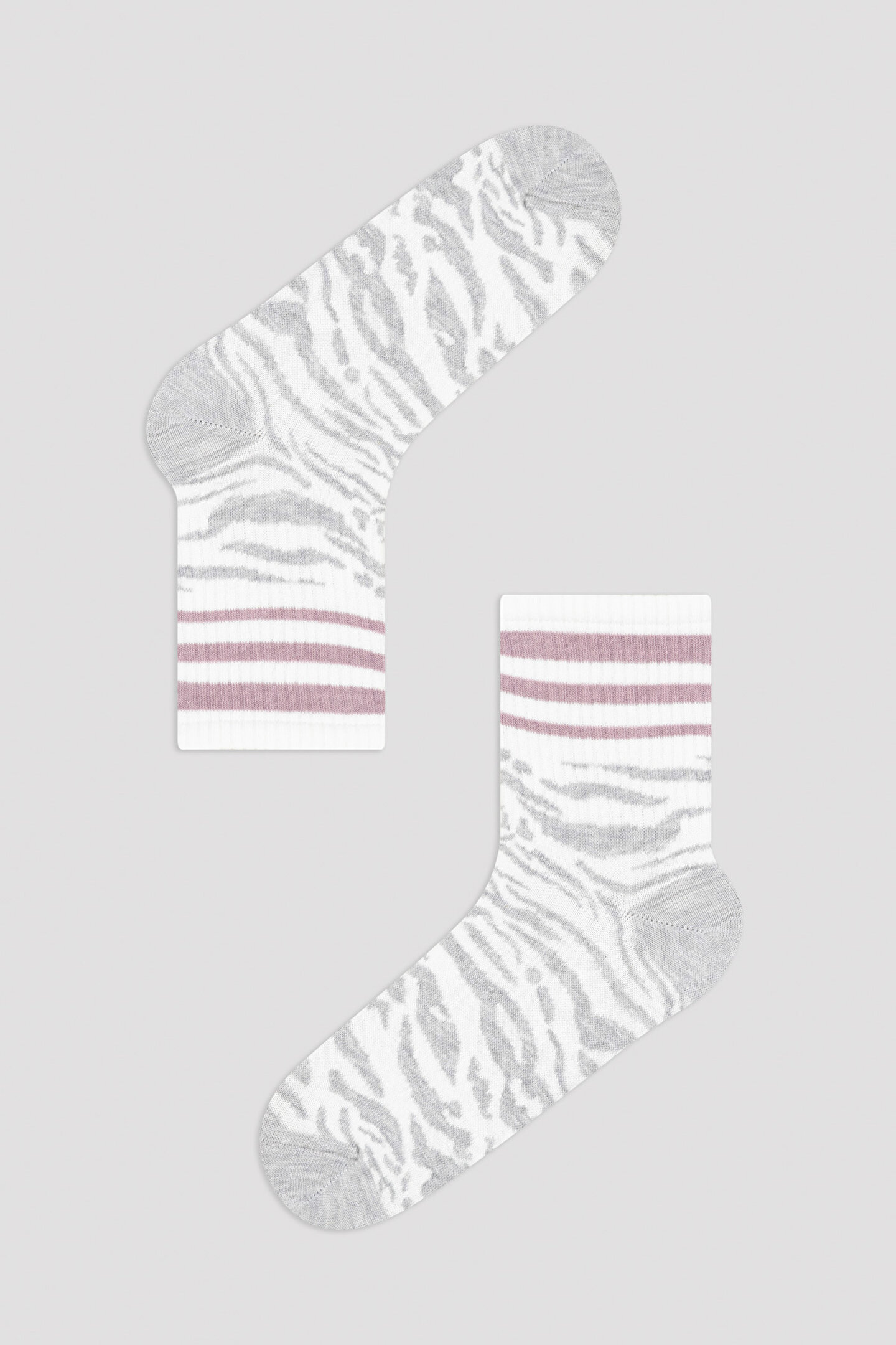 Gri Zebra Desenli Soket Çorap - 1