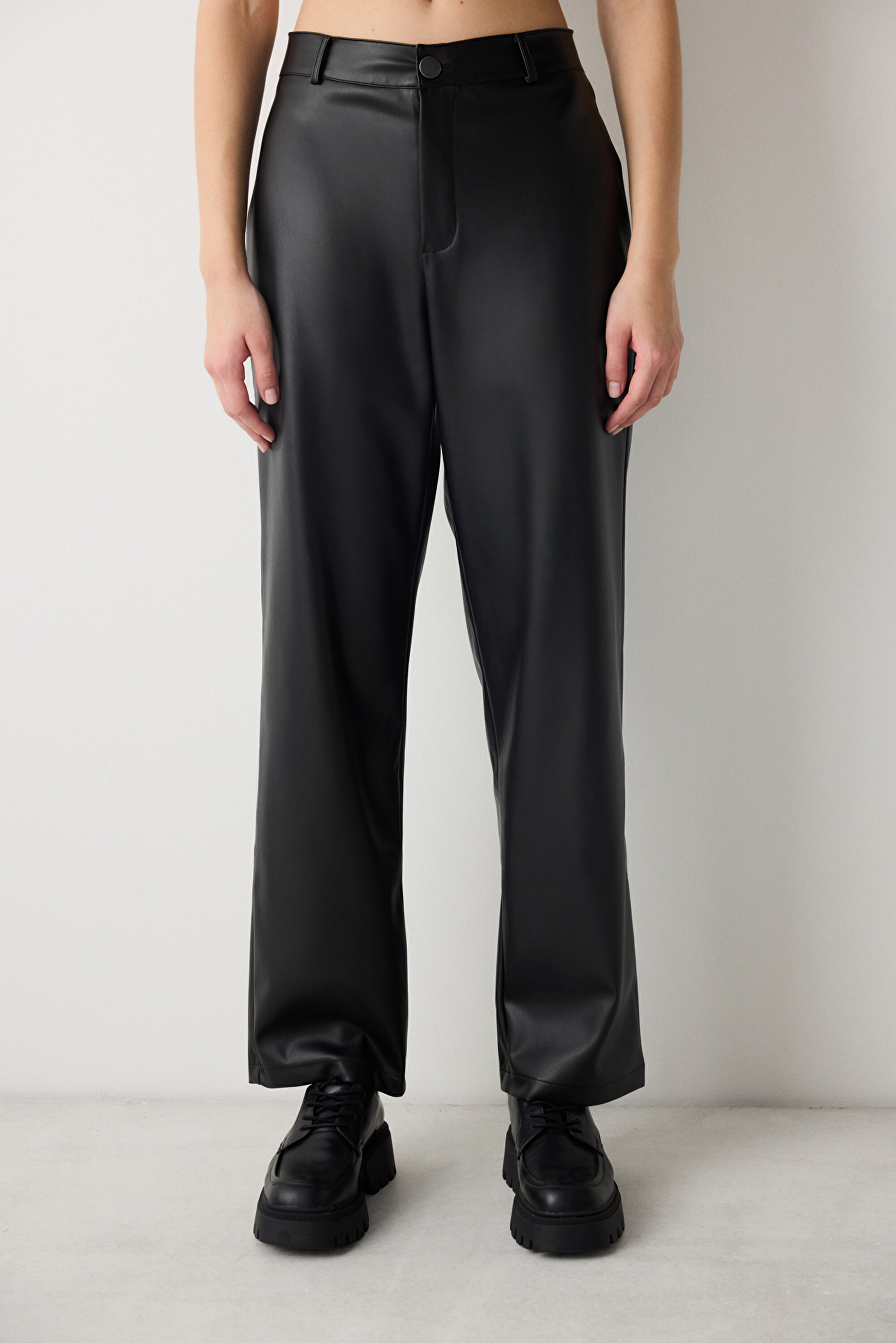 orimi cow straight pants GenmaStore - Oro Pants Rib Knit