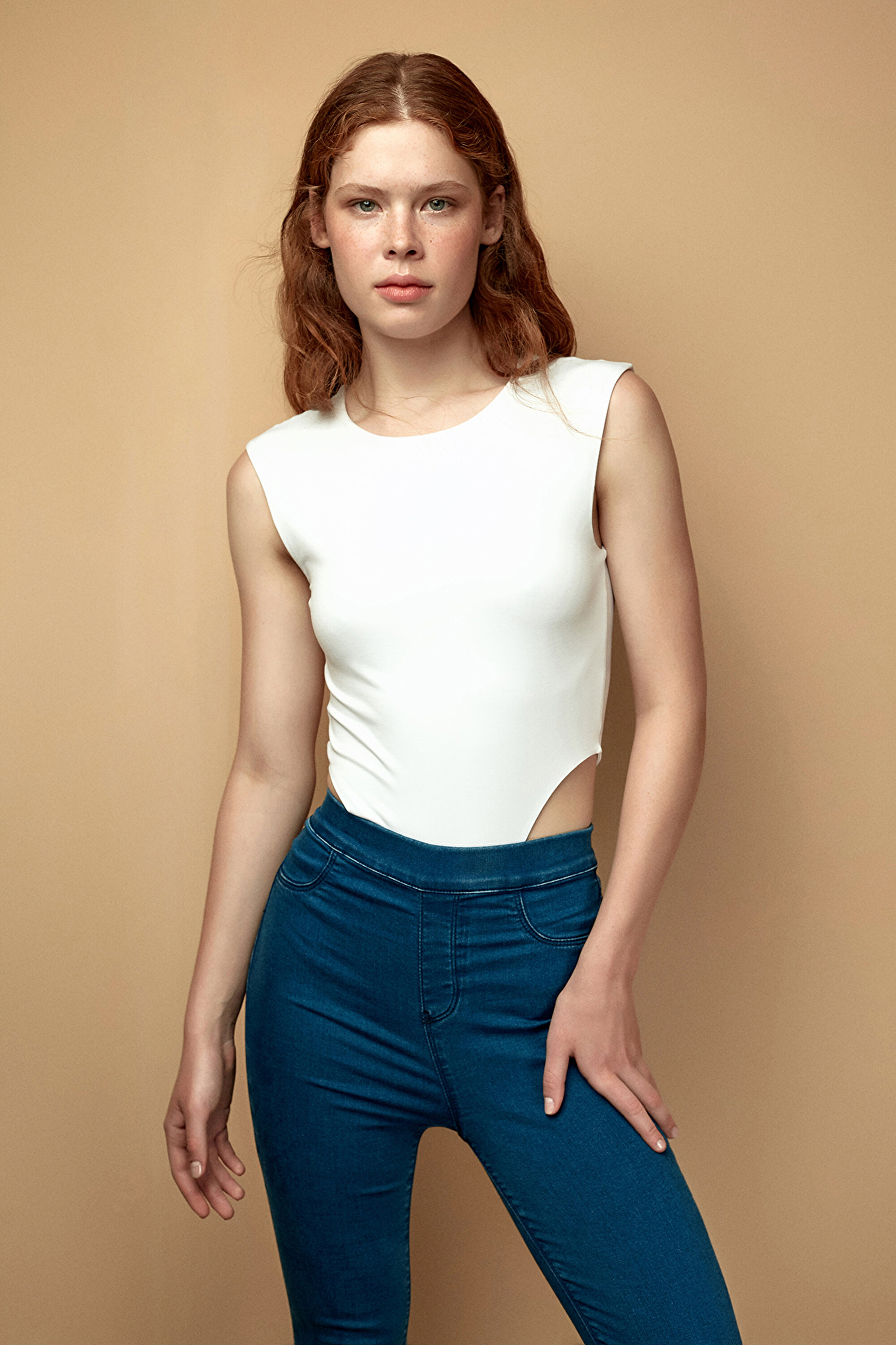CUTOUT DETAILED BODYSUIT, L, BYZ BEYAZ1