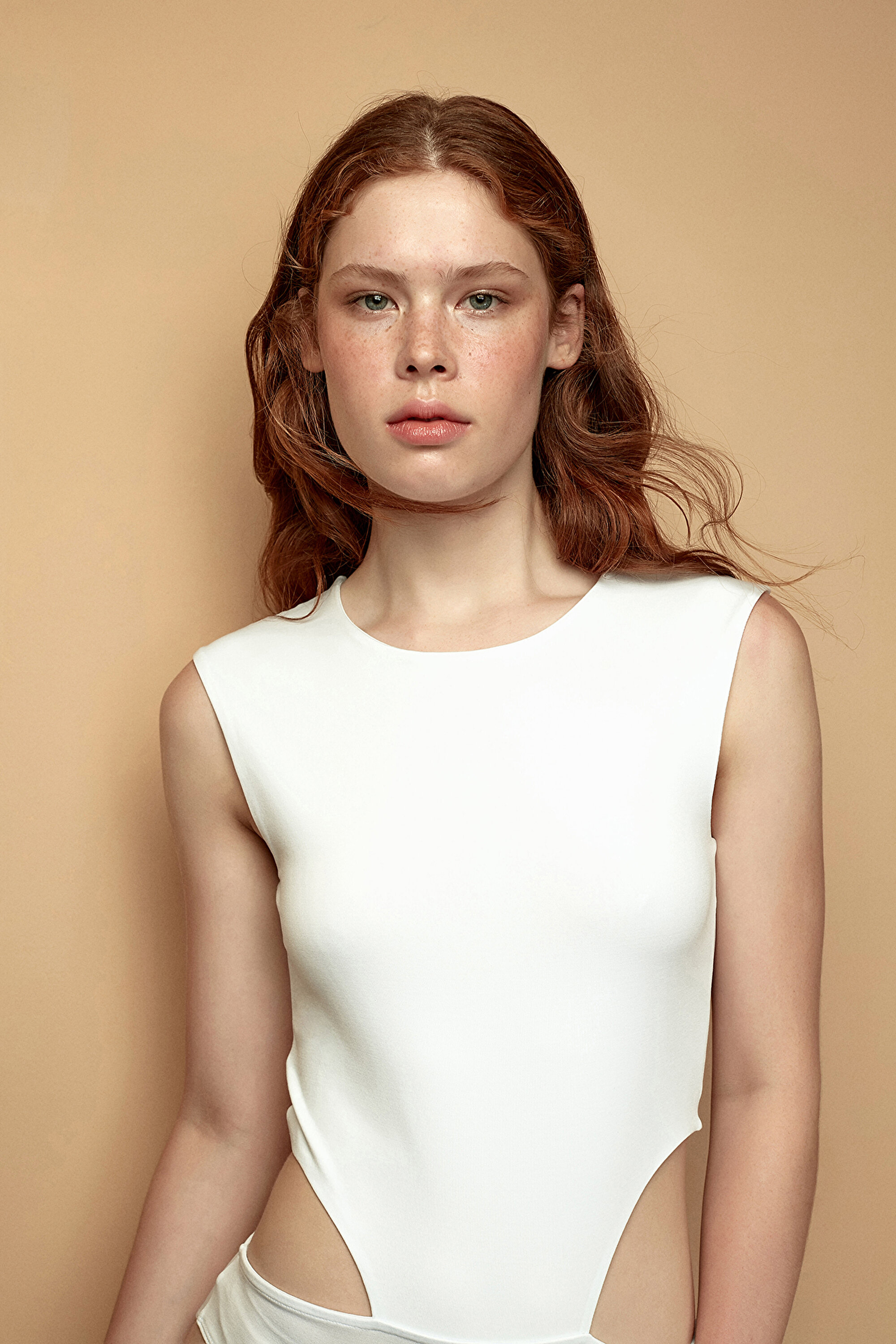 CUTOUT DETAILED BODYSUIT, L, BYZ BEYAZ1