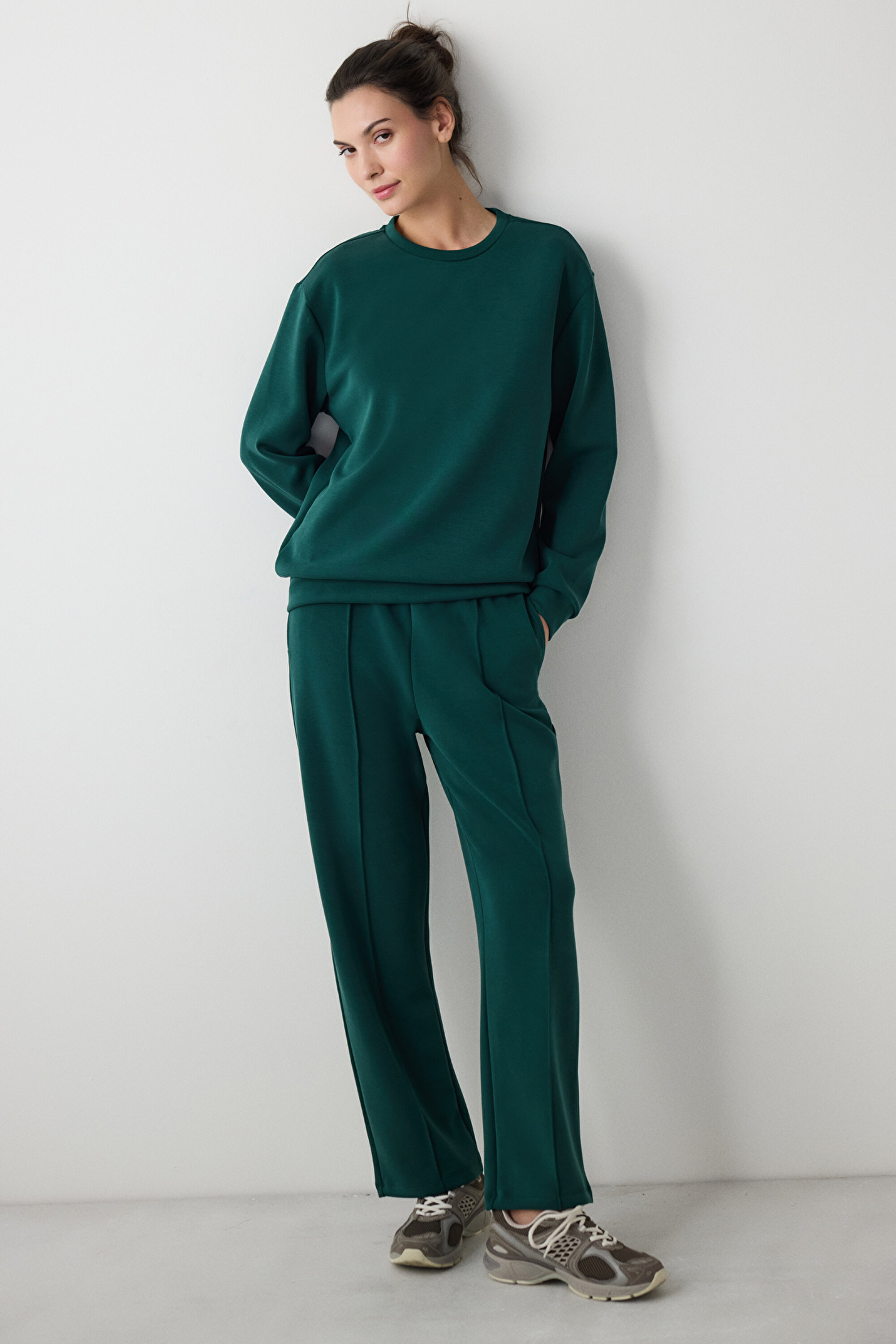 Koyu Yeşil Bisiklet Yaka Loose Fit Modal Sweatshirt PHH1G0X225IY