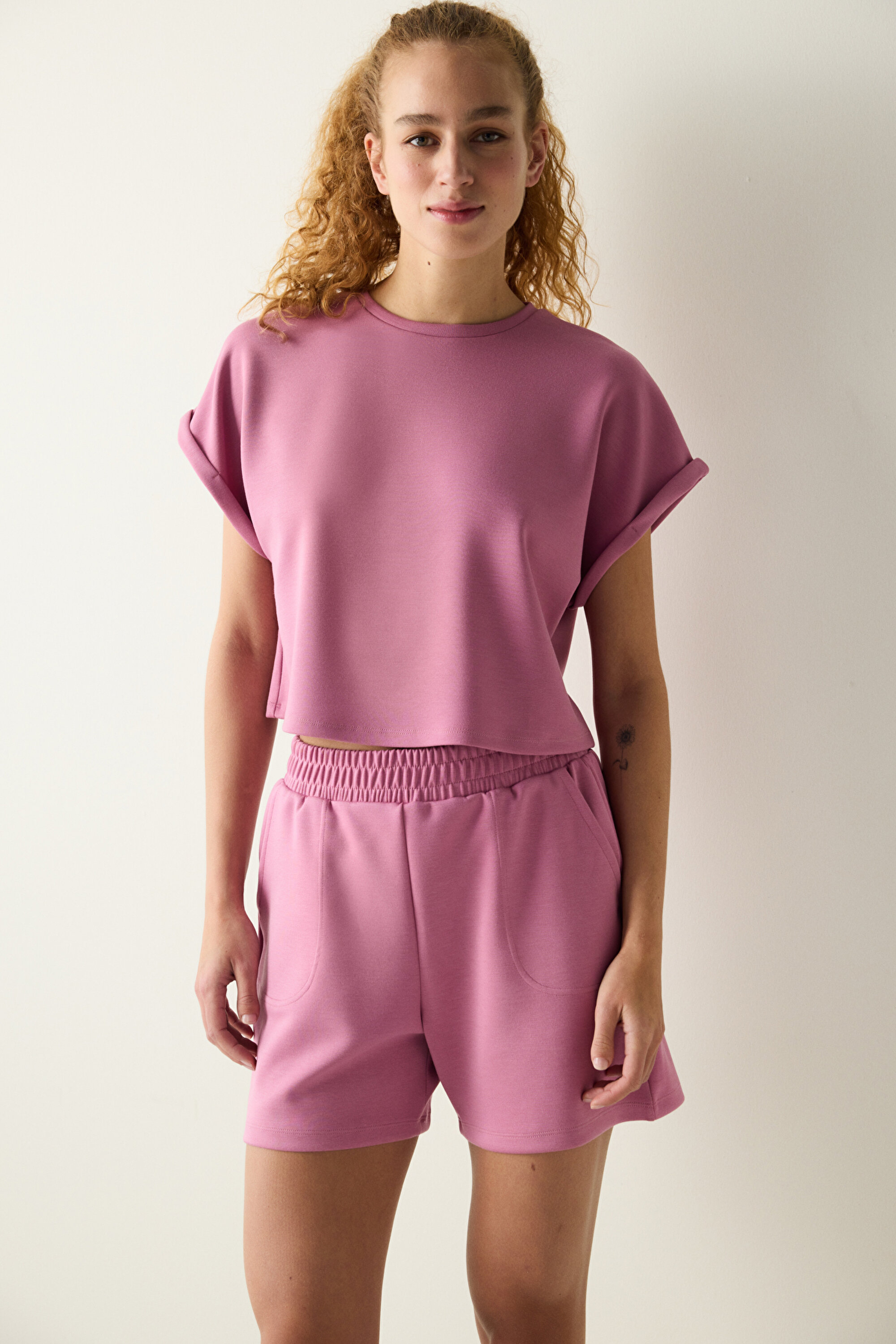 Pembe Bisiklet Yaka Silky Touch Tişört PHOGI32525IY-RS12 - GUL