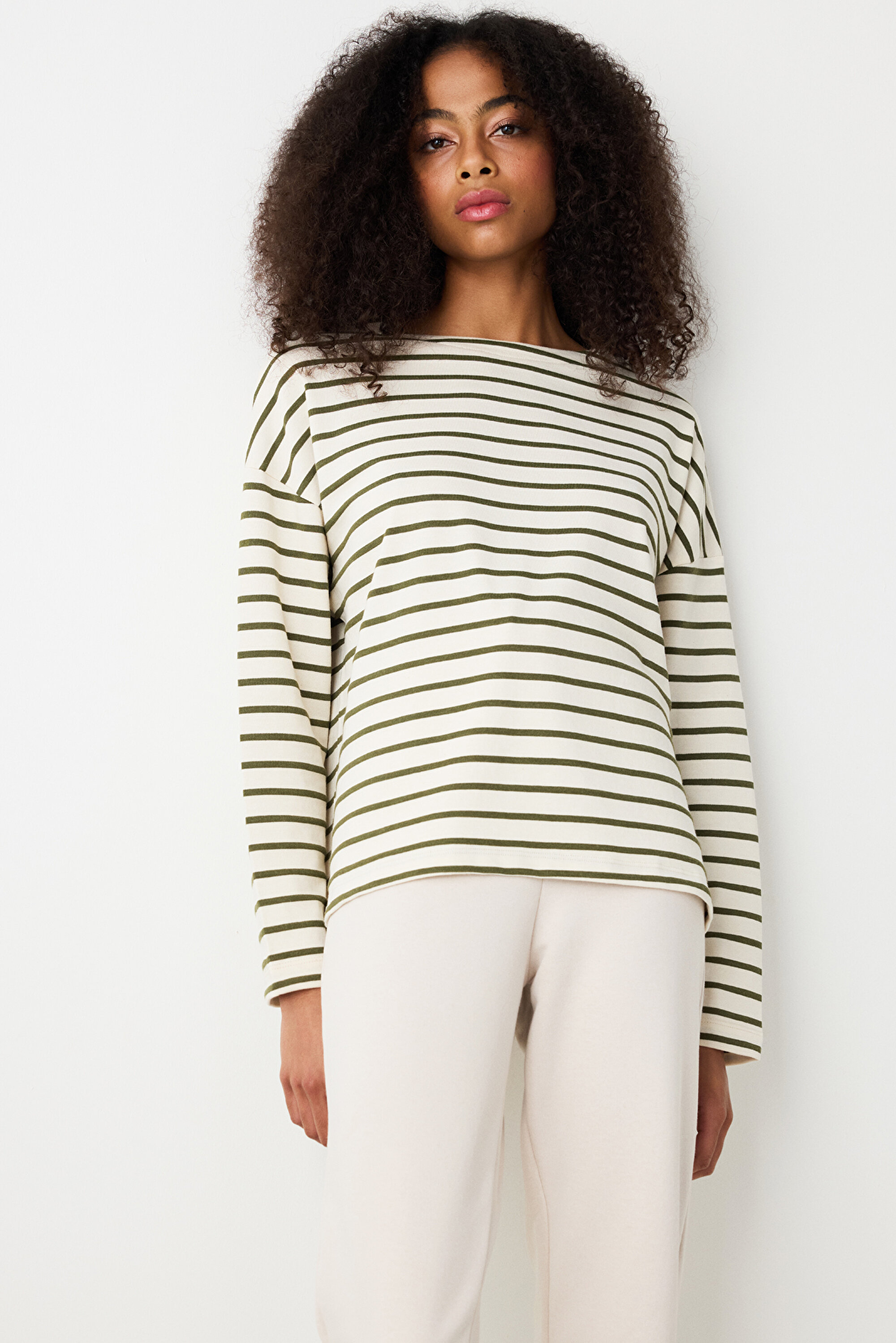 【mnem】25SS★ [mnem] flicker boat neck sheer top Sheer Sequin Boat Neck Top – edikted