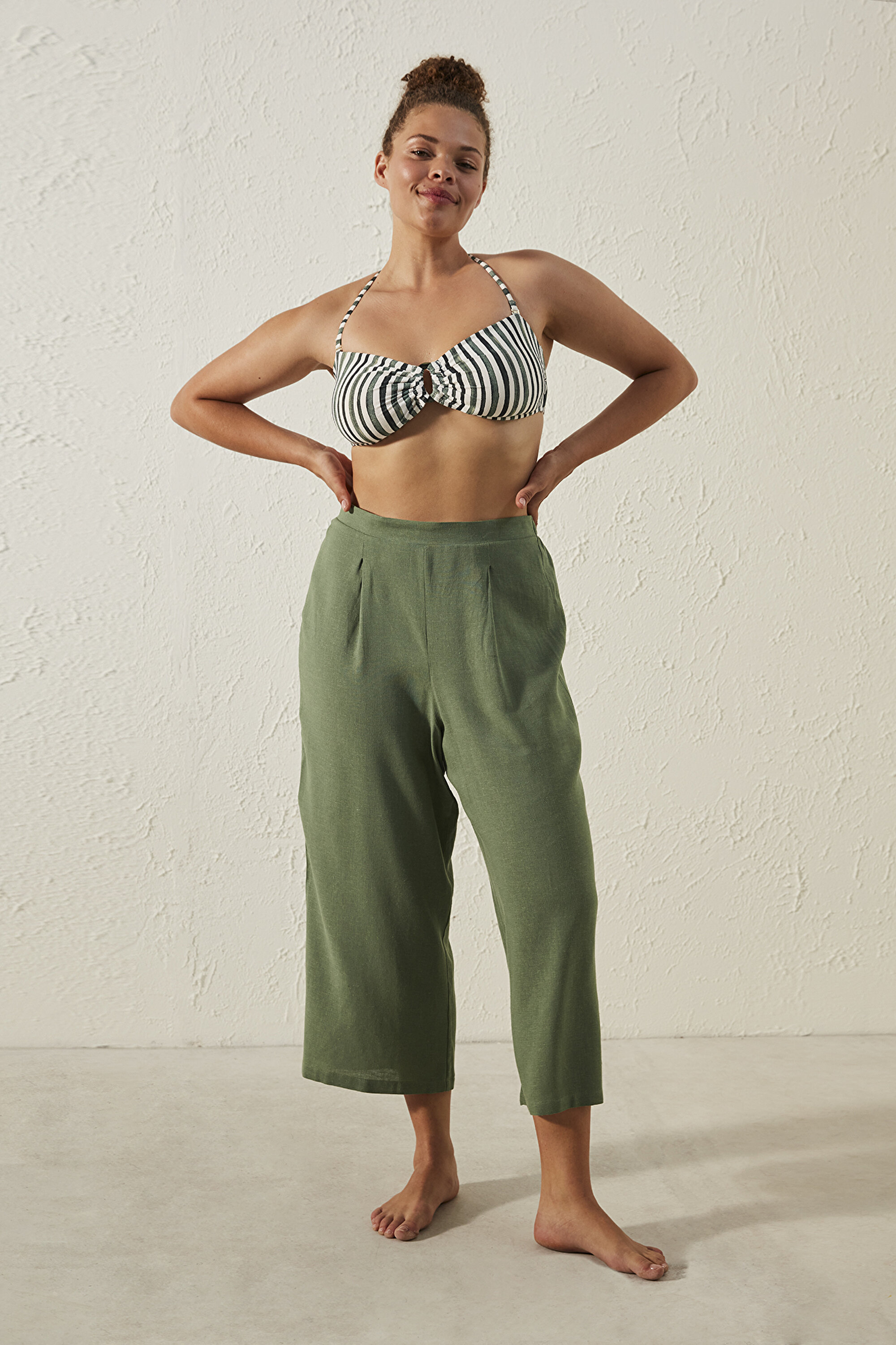 新品未使用　Liten Silky fit pants size0 LIten Silky fit pants スリムフィットパンツ