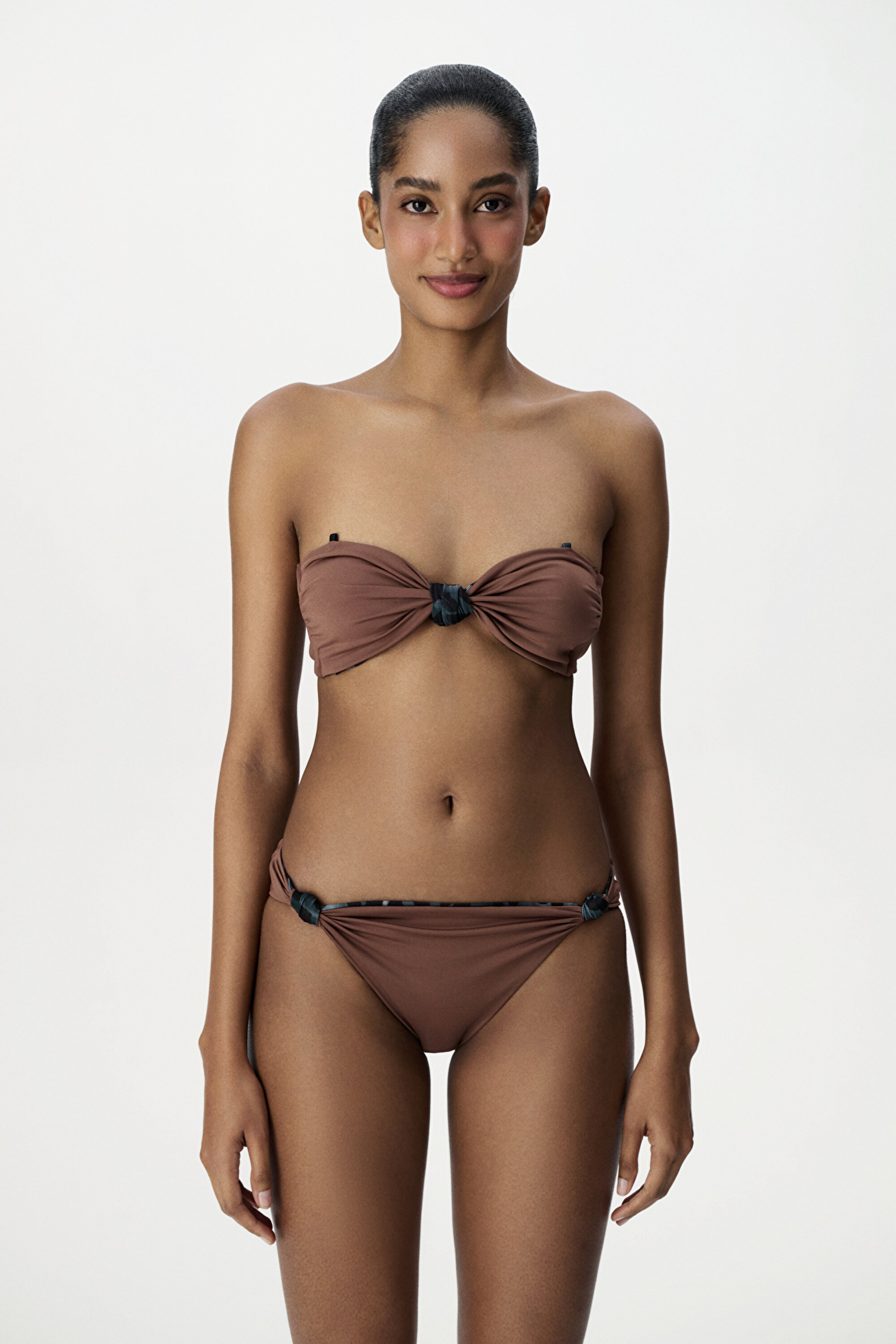 Clove Çift Taraflı Straplez Leopar Desenli Bikini Üstü