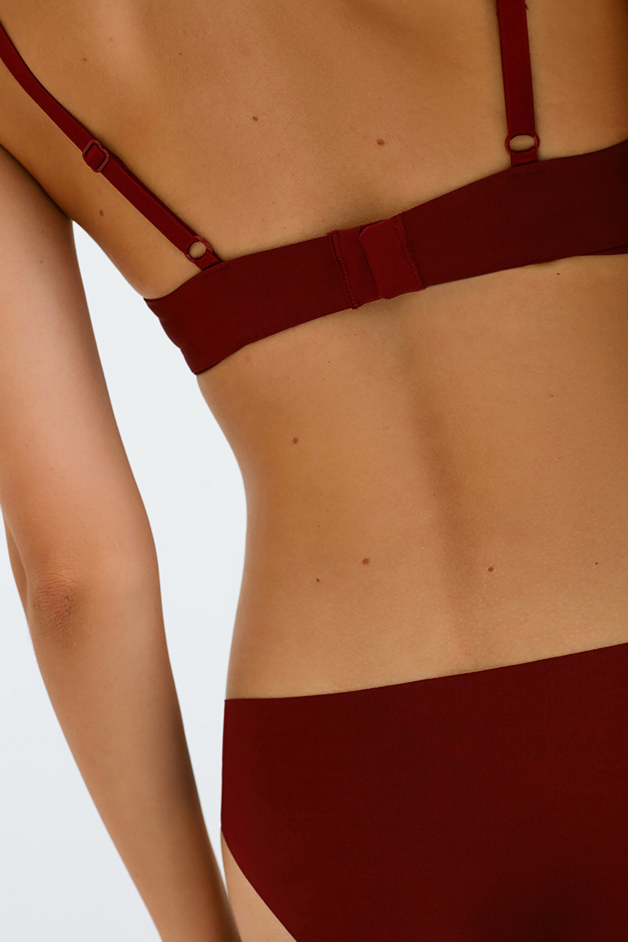 INTENSE PERFECT COLORS S, 75A, BX9 BORDO