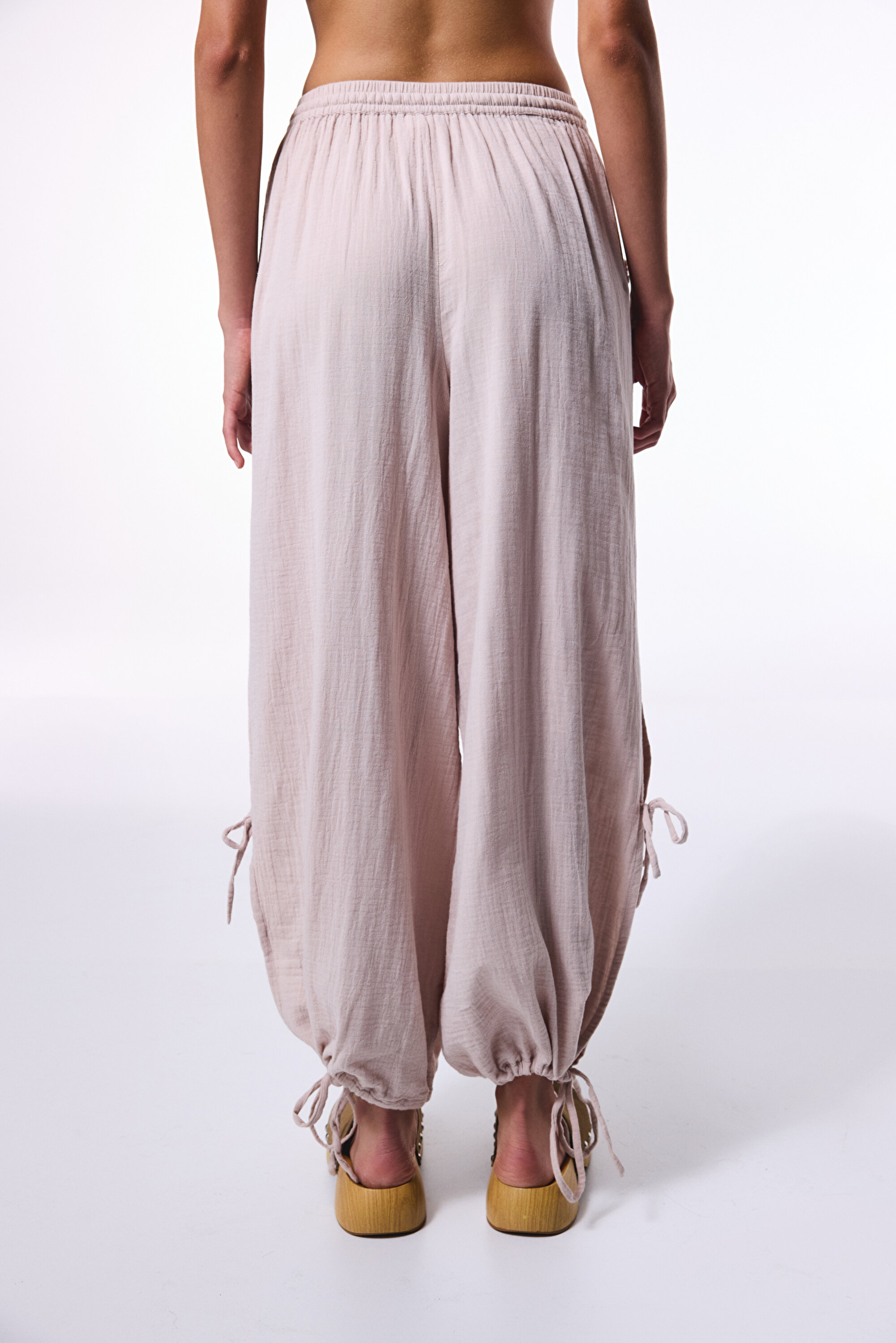 Taş Rengi Kio Müslin Oversize Uzun Pantolon PLXCRODT25IY-BG89