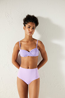 Basic Twist Bikini Üstü