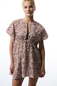Gale Zebra Desenli Bağlama Detaylı Mini V Yaka Kaftan