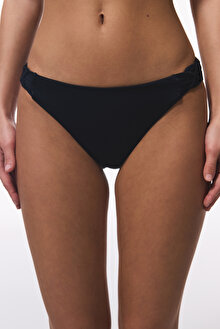 Siyah Macrame Düşük Bel Bikini Altı