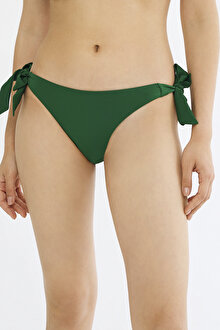 Basic Brazilian Bikini Altı