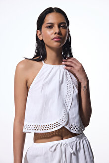 Beyaz Arlet Halter Yaka  Crop Üst
