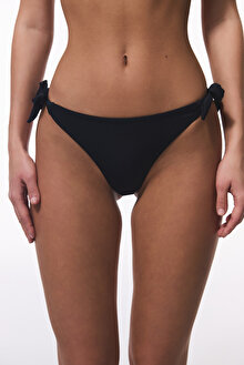 Siyah String Düşük Bel Bikini Altı