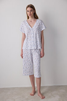 Optik Beyaz Lilah Ajurlu Çiçekli V Yaka Pamuklu Kısa Kollu Kapri Pijama Takımı PN1T4EU825SK-WT3 - Optik Beyaz - Penti