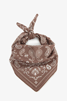 Gisele Renkli Bandana