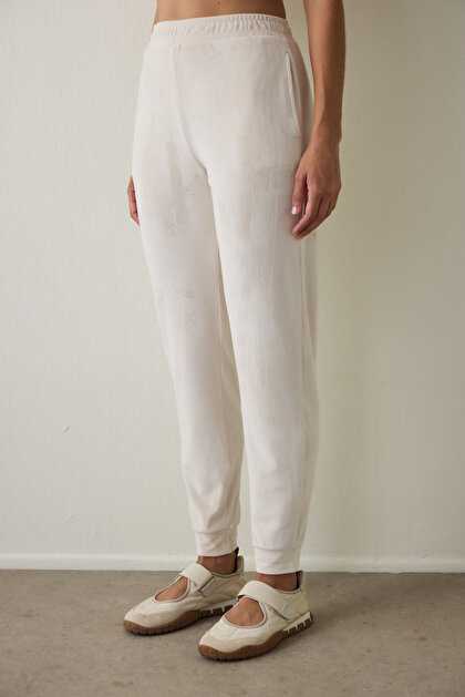 Bej Yumuşak Kadife Sıcak Tutan Termal Etkili Jogger Eşofman Altı