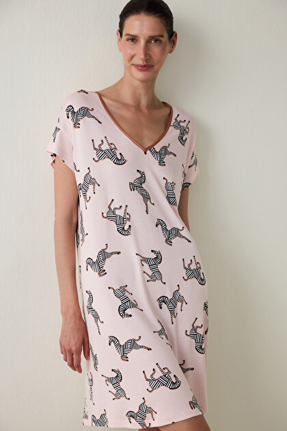 Penti Aging Açık Pembe Collagen V Yaka Kısa Kollu Gecelik