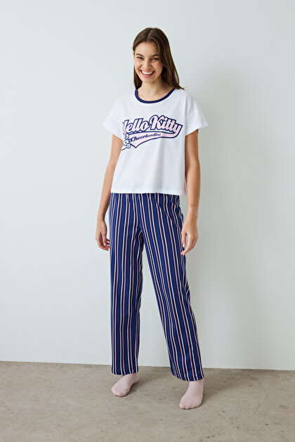Optik Beyaz Hello Kitty Çizgili Kısa Kollu Pamuklu Bisiklet Yaka Pijama Takımı