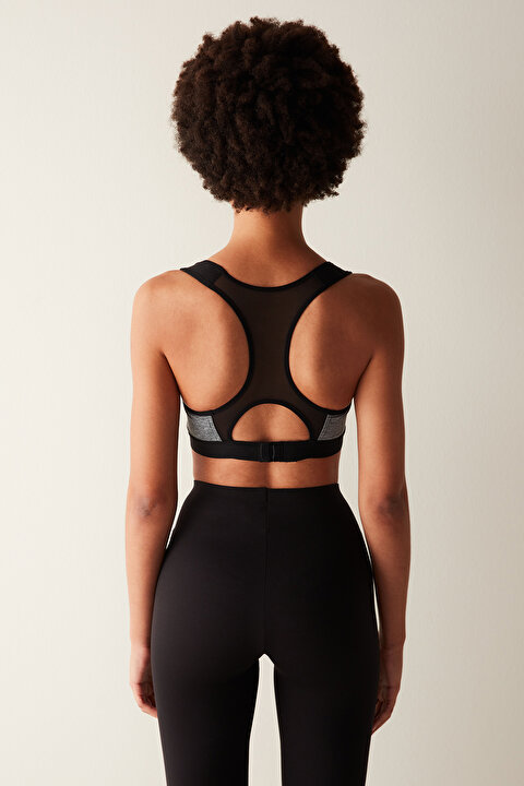 Black Sports Bra - 4