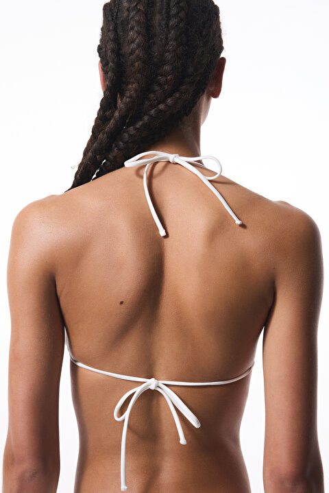 Beyaz Pearl Boncuklu Üçgen Bikini Üstü - Gamze Erçel Koleksiyonu - 3