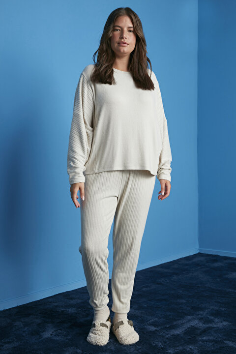 Time To Chill Sweatshirt - 5