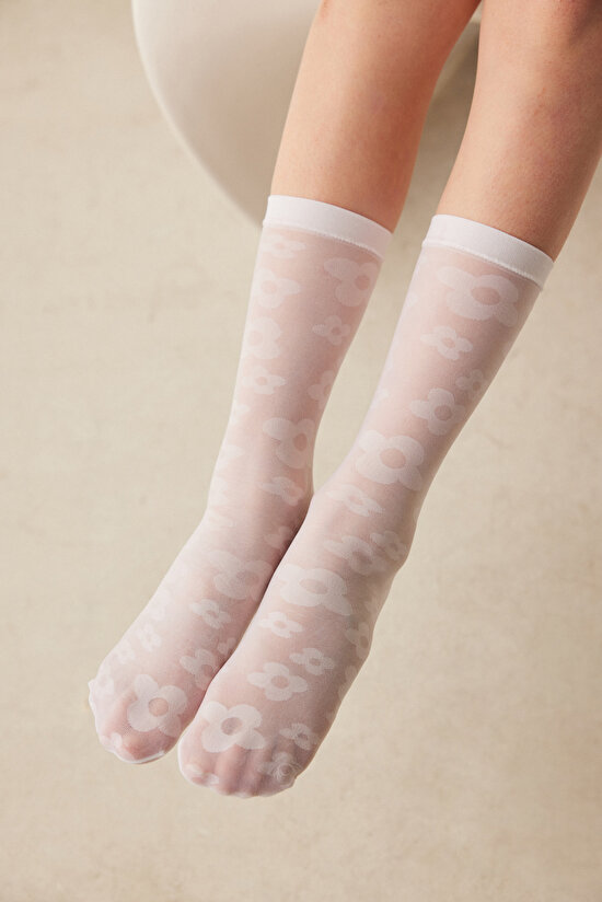 Beyaz Papatya Desenli Soket Çorap - 1