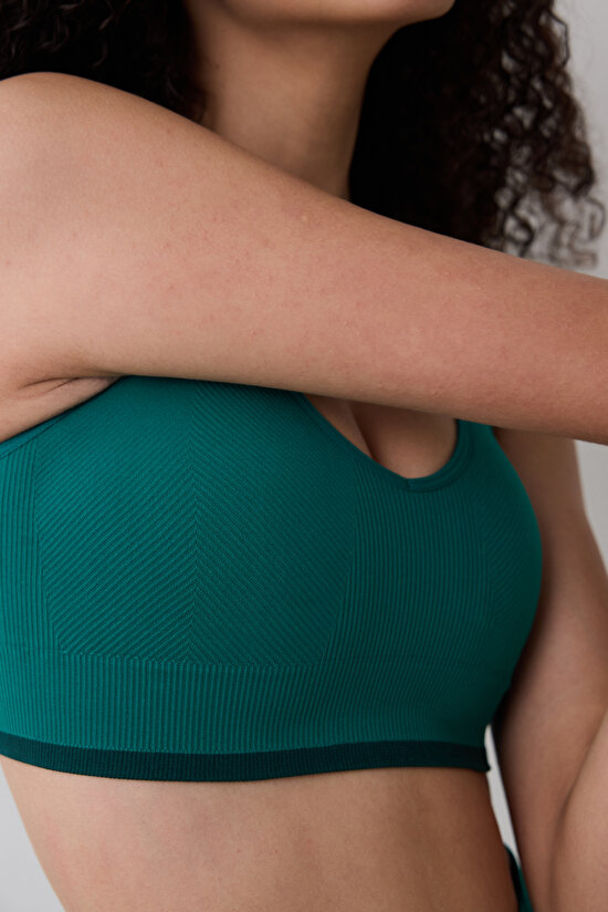 Yeşil Hafif Destek Kontrast Dikişsiz Seamless Spor Sütyeni - 3