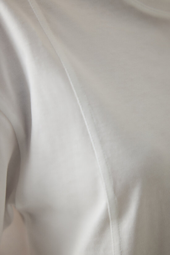 Beyaz Bisiklet Yaka Dikiş Detaylı Tişört - 5