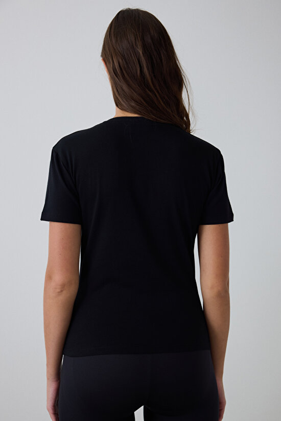 Basic Slim Fit T-Shirt Basic Slim Fit T-Shirt - 5