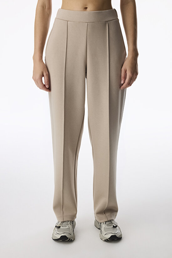 Bej İpeksi Dokunuş Silky Touch Dar Paça Pantolon - 2