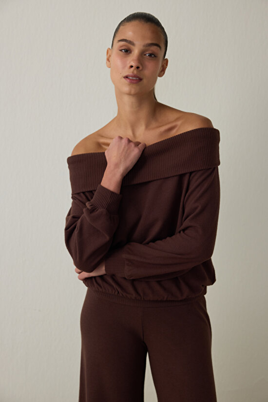 Kahverengi Uzun Kollu Rahat Kesim Kayık Yaka Üst - 2