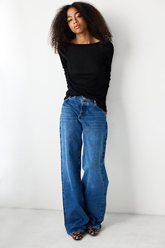 Siyah Yarı Transparan Uzun Kollu Üst - 3