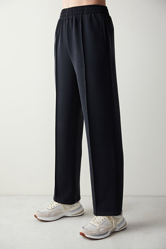 Siyah Yüksek Bel Nervür Detaylı Modal Pantolon - 1