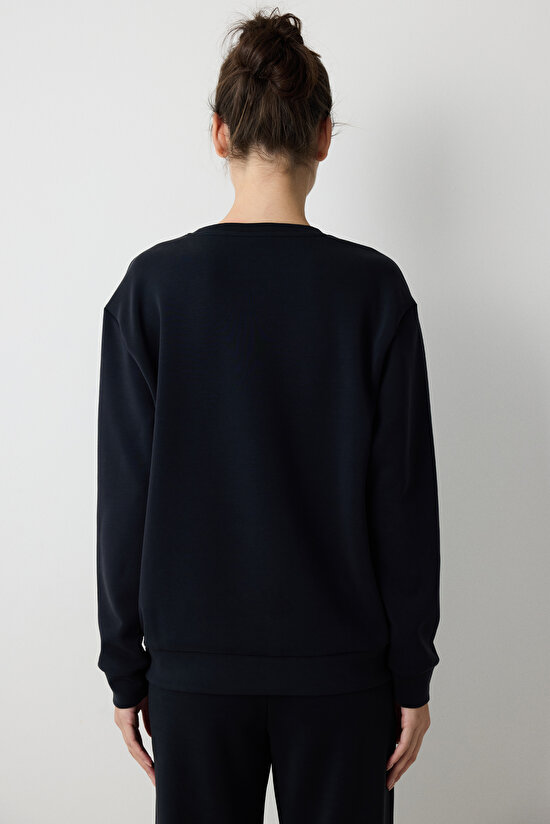 Siyah Bisiklet Yaka Oversize Modal Kısa Sweatshirt - 4