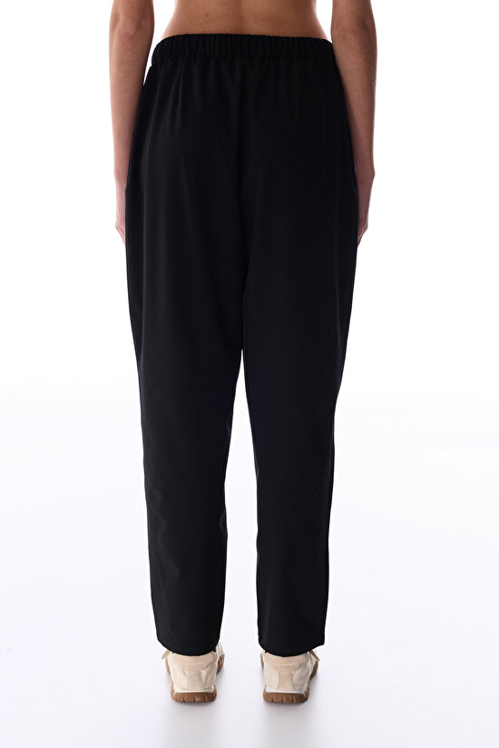 Siyah Pileli Paraşüt Pantolon - 4