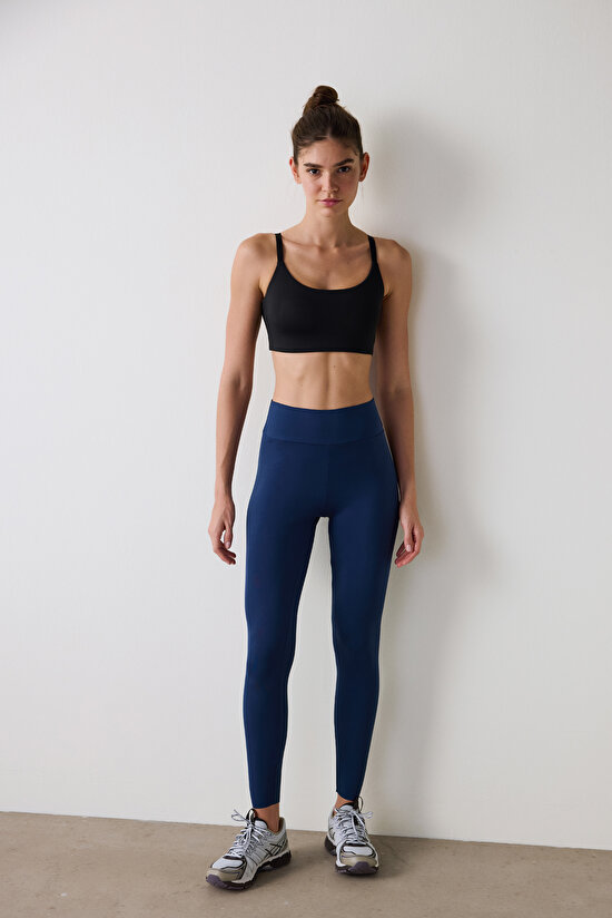 Siyah Hafif Destek Basic Spor Sütyeni Siyah Hafif Destek Basic Spor Sütyeni - 4