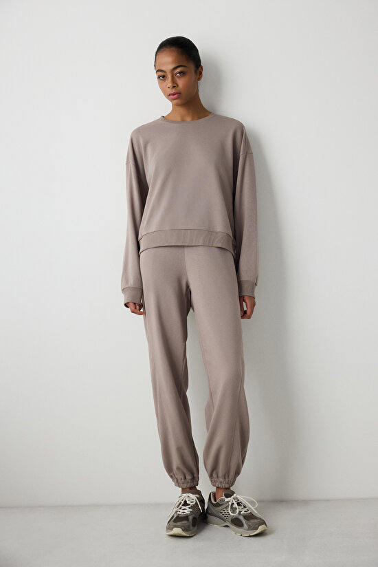 Stitch Detailed Active Sweatshirt - 3