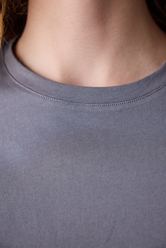 Kısa Kollu Parlak Taş Detay Antrasit Tişört - 5