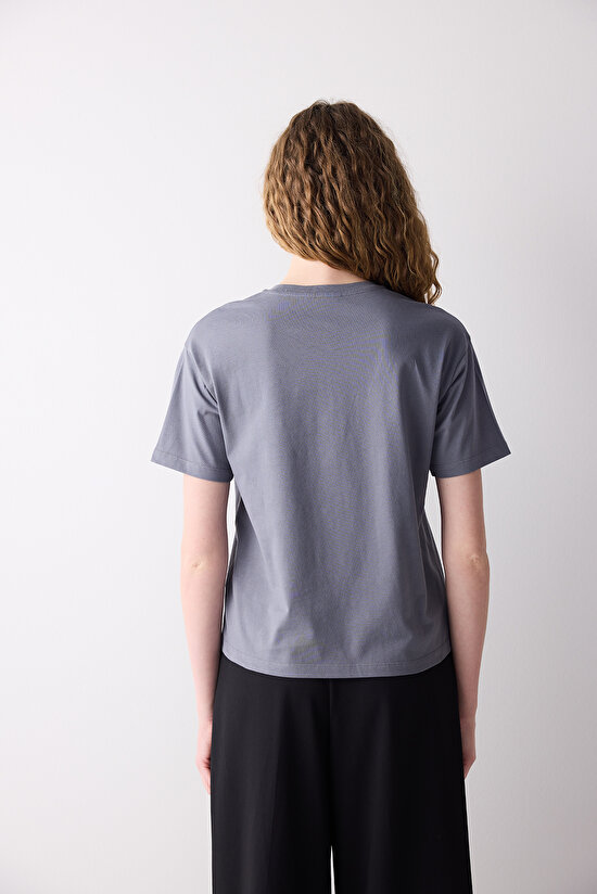 Kısa Kollu Parlak Taş Detay Antrasit Tişört - 6