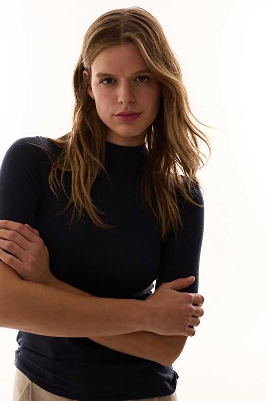 Navy Turtle Neck Cashmere Top - 3