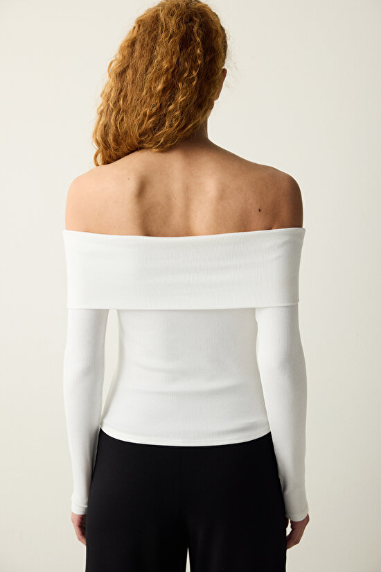 Foldable Shoulder Off-White Top - 6