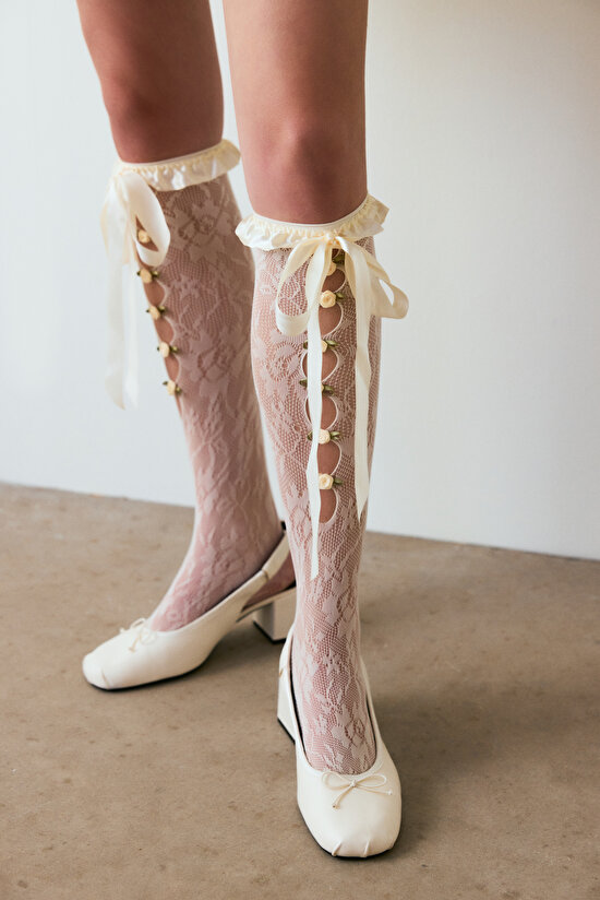 Marsmelov Çiçek Desenli Fiyonklu File Külotlu Çorap - 3