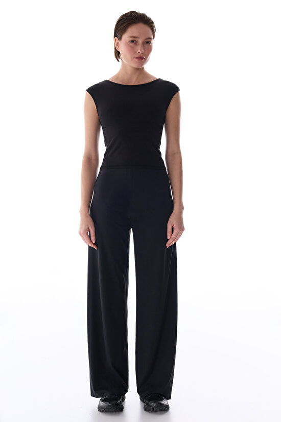 Black Flatlock Seam Detailed Active Top - 4