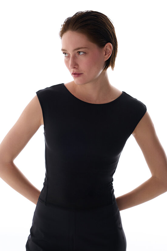 Black Flatlock Seam Detailed Active Top - 5