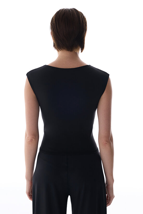 Black Flatlock Seam Detailed Active Top - 7