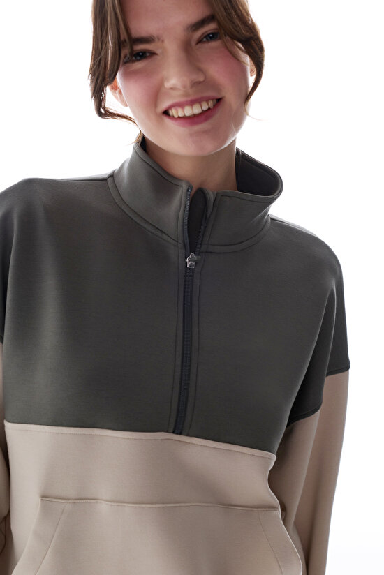 Khaki Silky Feel Color Block Sweatshirt - 3