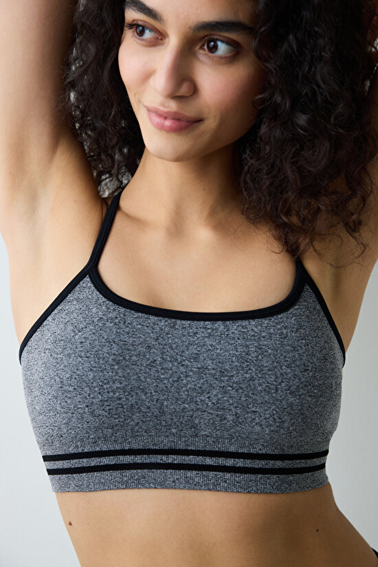 Siyah Hafif Destek Kontrast Dikişsiz Seamless Spor Sütyeni - 3