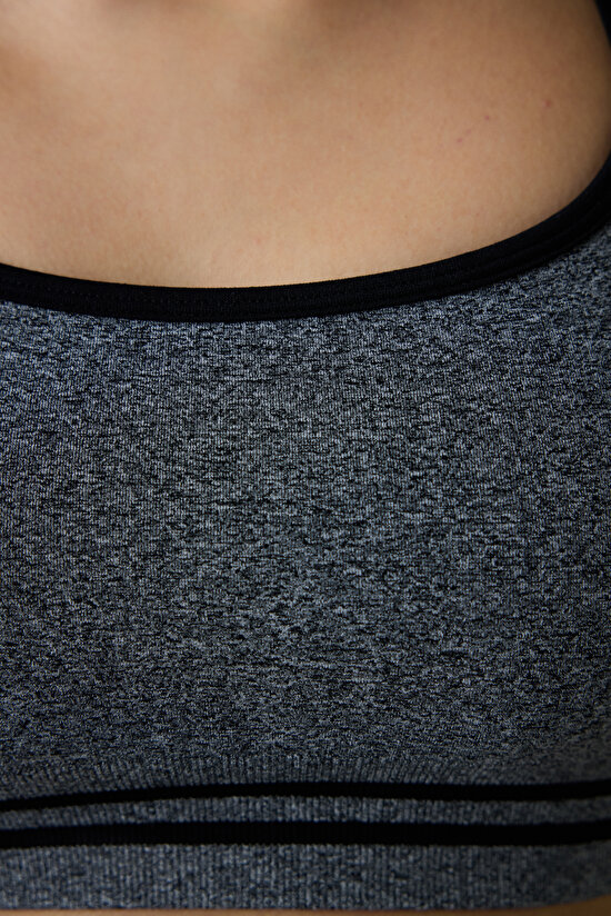 Siyah Hafif Destek Kontrast Dikişsiz Seamless Spor Sütyeni - 5